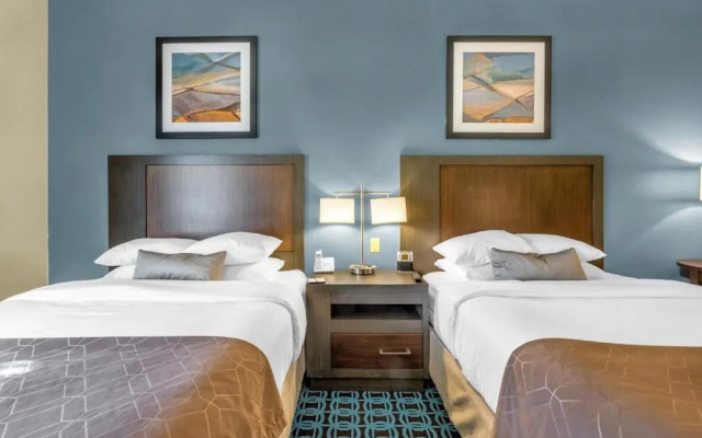 Standard Sextuple room