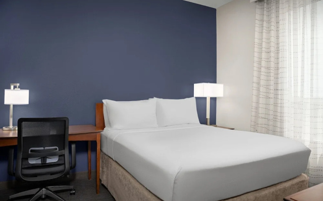 1 Bedroom Suite