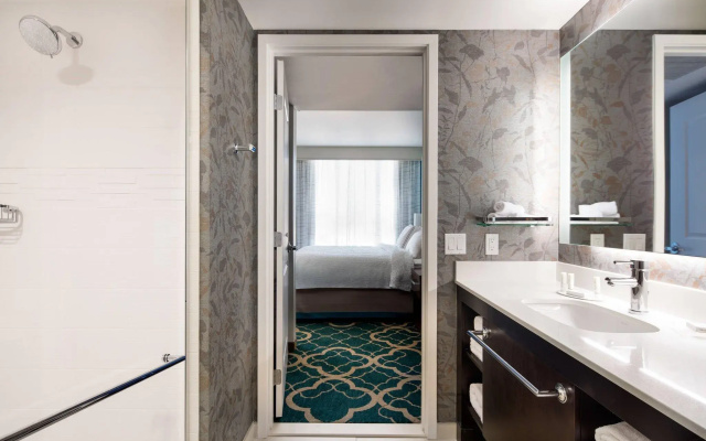 1 Bedroom Quadruple Suite