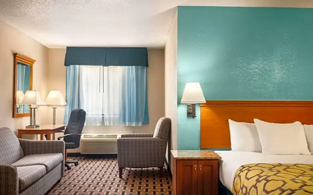 Deluxe Double Suite