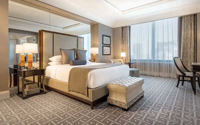 Palace Executive Double Suite