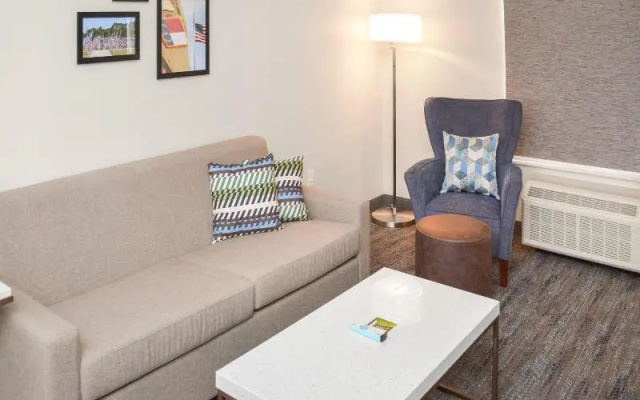 1 Bedroom Double Suite