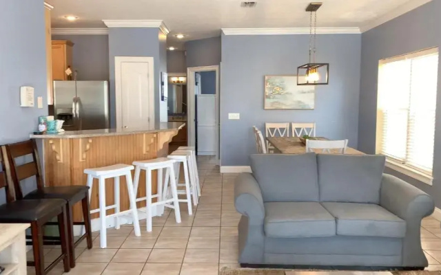 6 Bedrooms Cottage