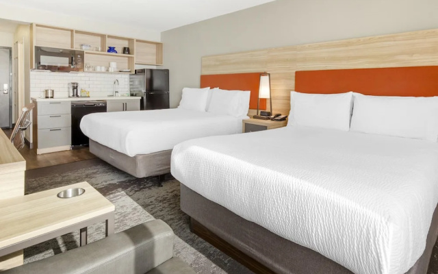 Quadruple Suite