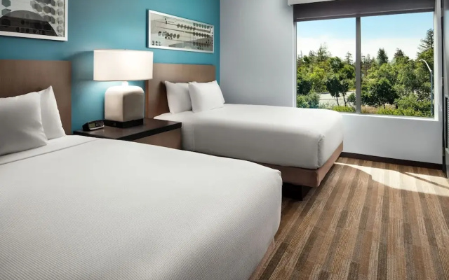 Executive Corner Quadruple Suite