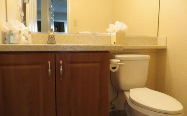 2 Bedrooms Suite
