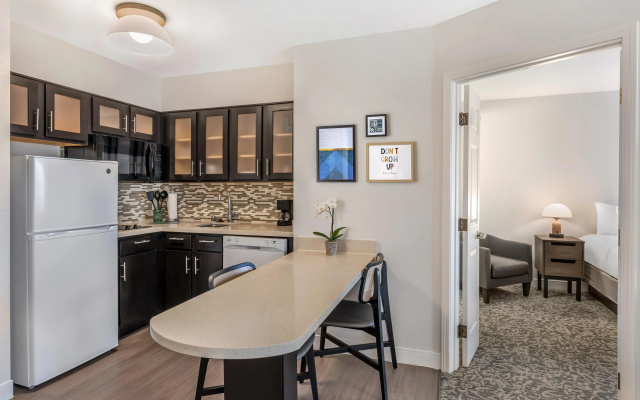 1 Bedroom Double Suite
