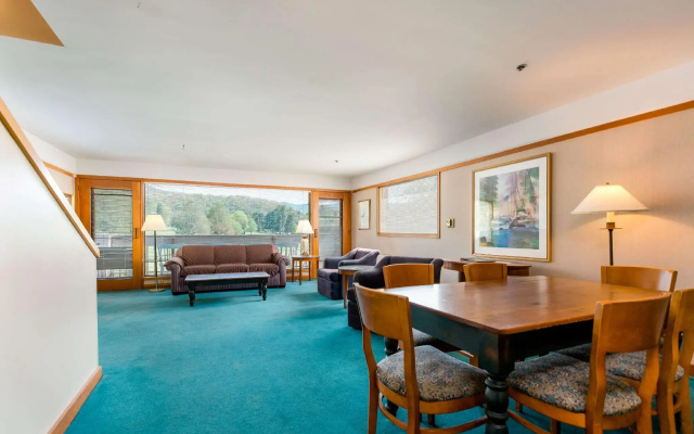 2 Bedrooms Quadruple Club Suite