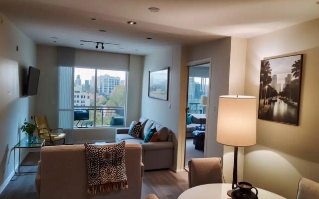 3 Bedrooms Apartment