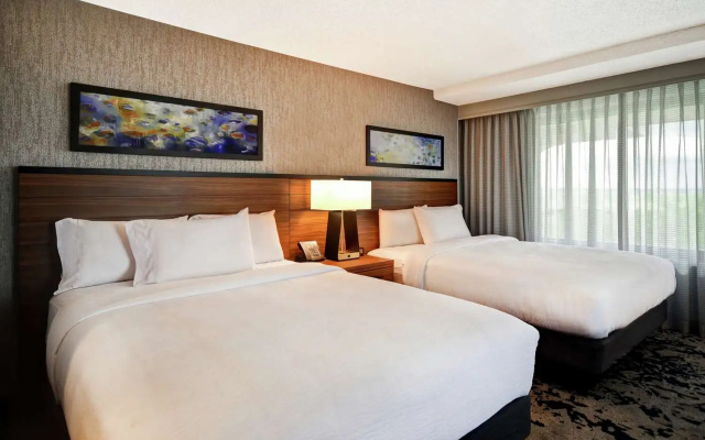 2-room Hearing Accessible Suite