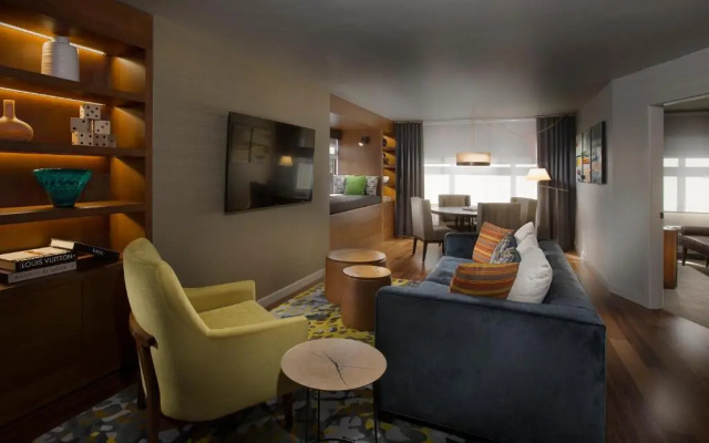 1 Bedroom Suite