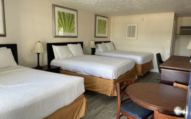 Standard Sextuple room