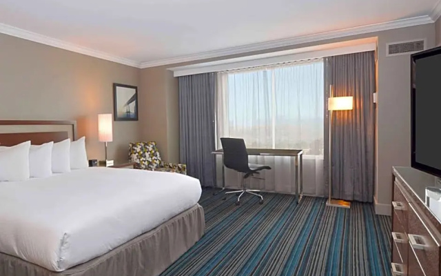 2-room Presidential Double Suite