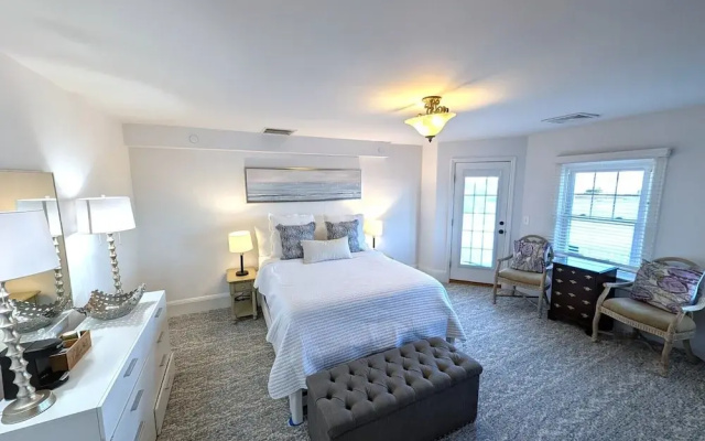 Standard room with balcony and with lake view