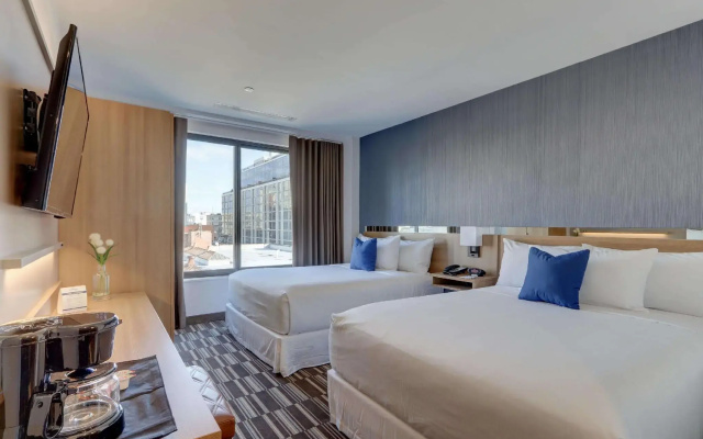 Quadruple room