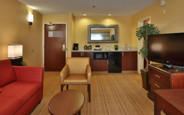 2 Bedrooms Quadruple Suite
