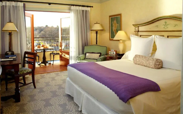 Standard room with balcony