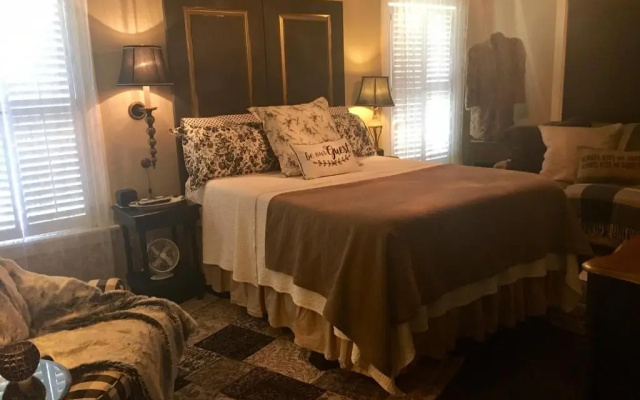 Deluxe Apartment