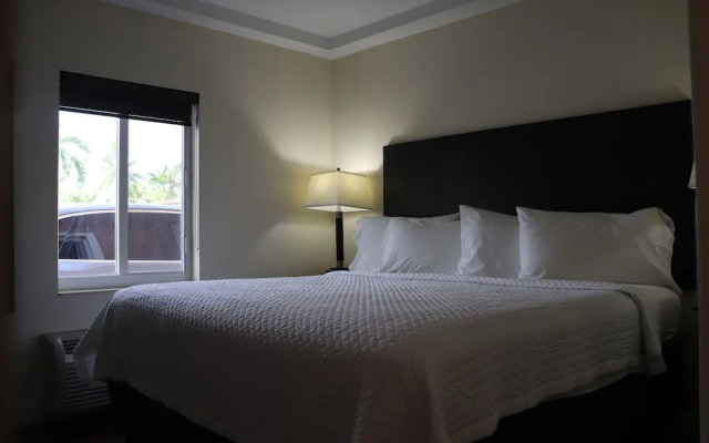 Deluxe Suite