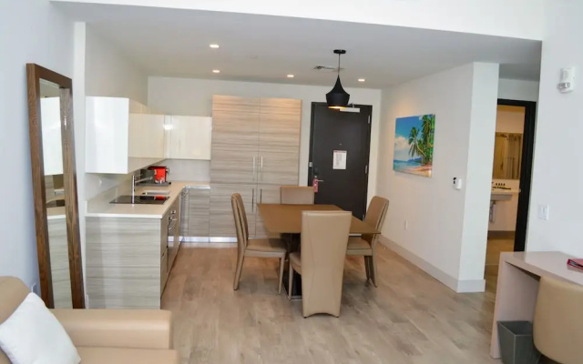 Standard Double room with balcony and with partial ocean view