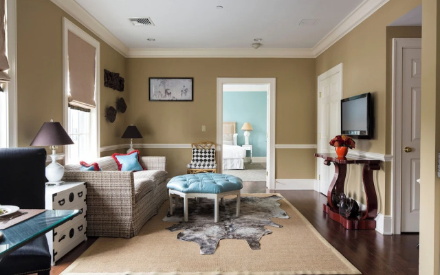 Executive Suite