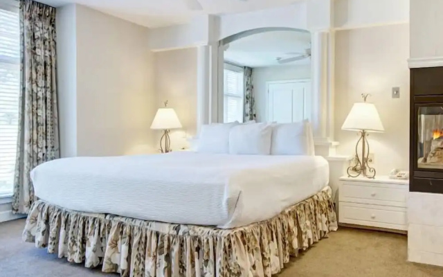 3 Bedrooms Deluxe room