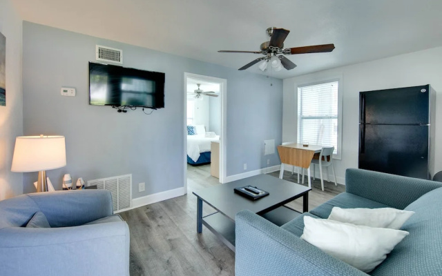 Standard Double Family Basement room with courtyard view