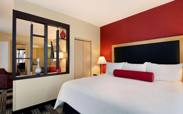 Double Suite