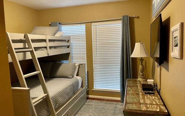 3 Bedrooms Standard room with balcony