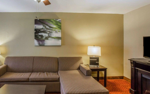 Double Suite