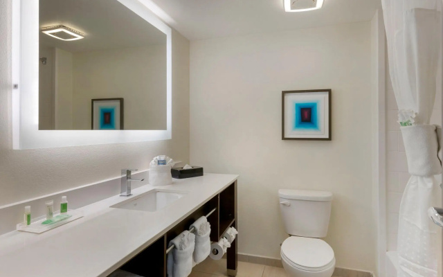 1 Bedroom Double Suite with balcony