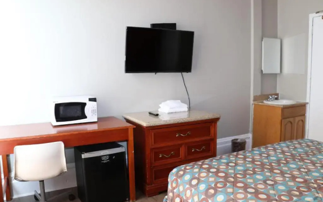 Quadruple room