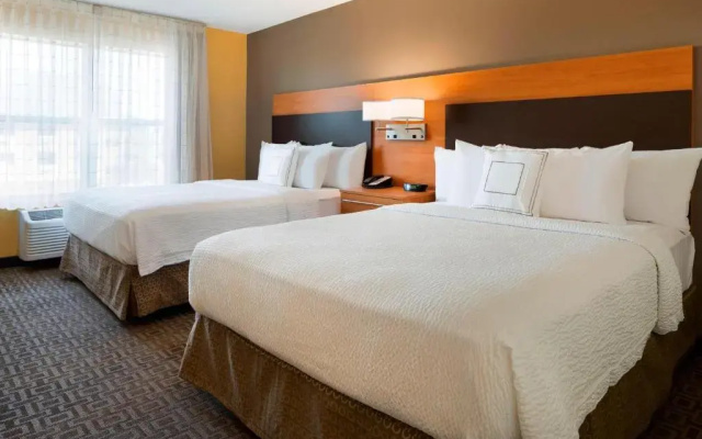 2 Bedrooms Suite