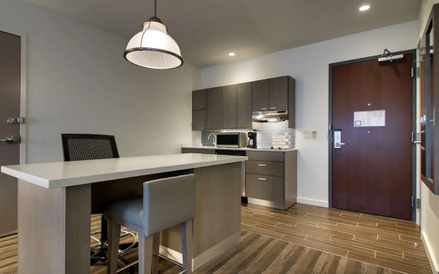 Double Studio Kitchen Suite