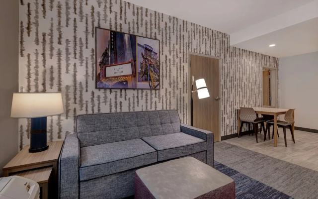 1 Bedroom Suite