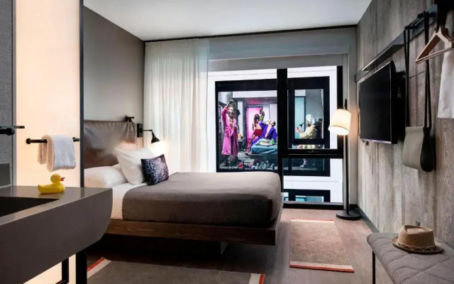 Standard Double room with courtyard view