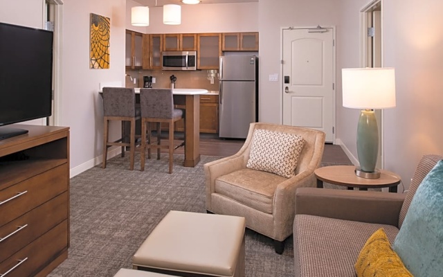 2 Bedrooms Sextuple Suite