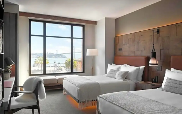 Quadruple room Waterfront
