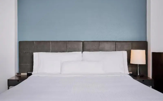 1 Bedroom Double Suite