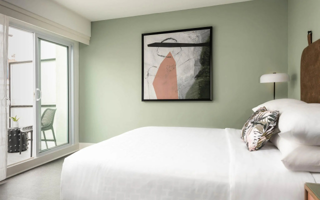 Standard room with balcony