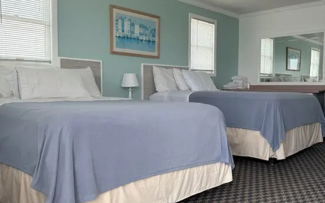 Standard Quadruple room with ocean view
