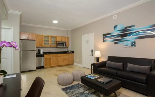 Deluxe Double Suite