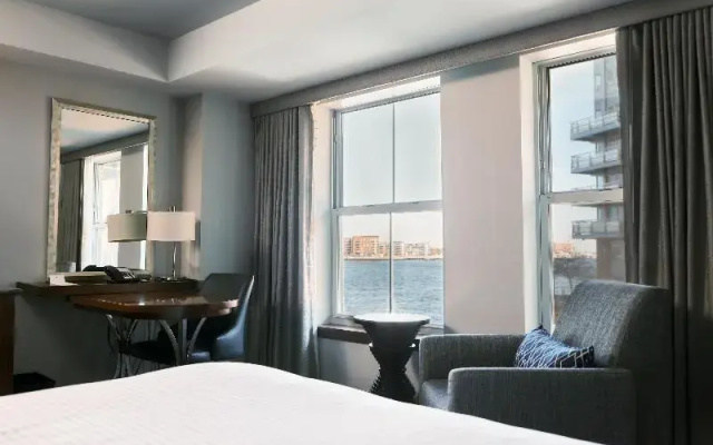 Suite with view