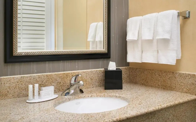 1 Bedroom Quadruple Suite with balcony