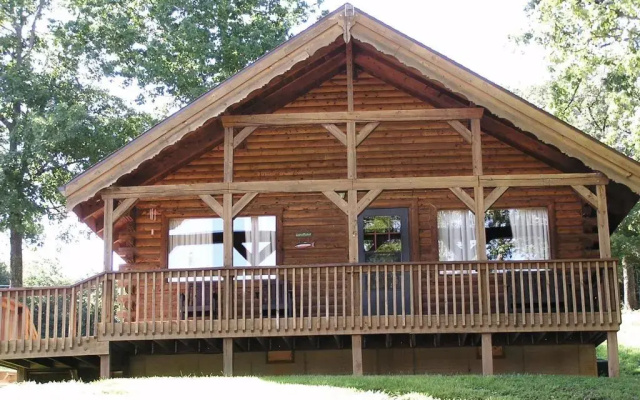2 Bedrooms Villa with lake view