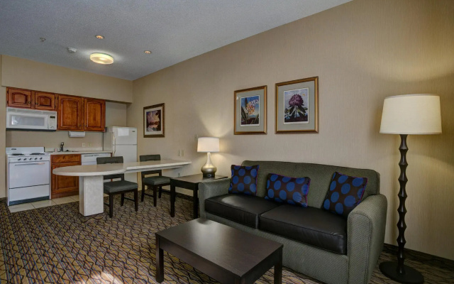 Double Suite