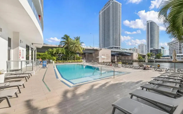 Apartment with balcony
