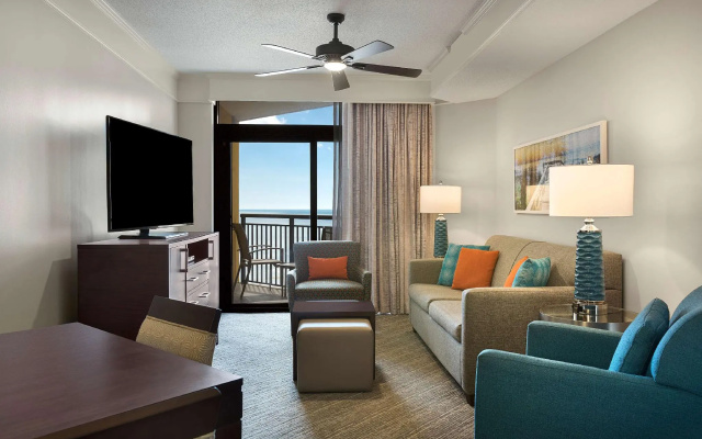 2 Bedrooms Suite with ocean view