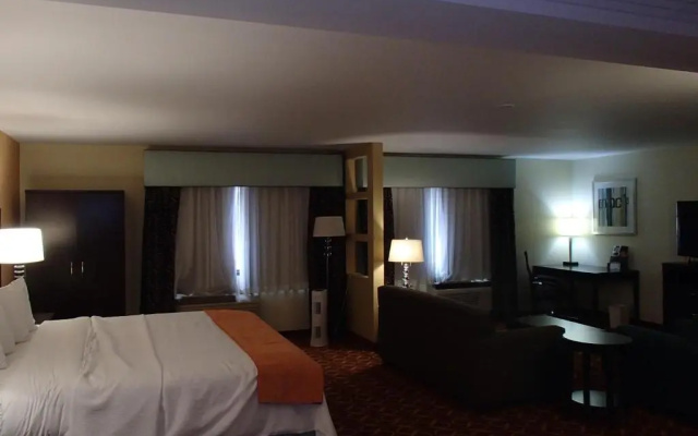 Deluxe Double Suite
