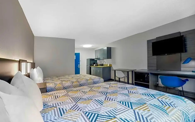 Deluxe Quadruple room